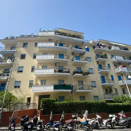 Leukosia House *